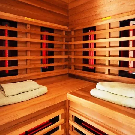 Wellness Cabin Met Sauna Aan Het Veluwse Bos Chalet